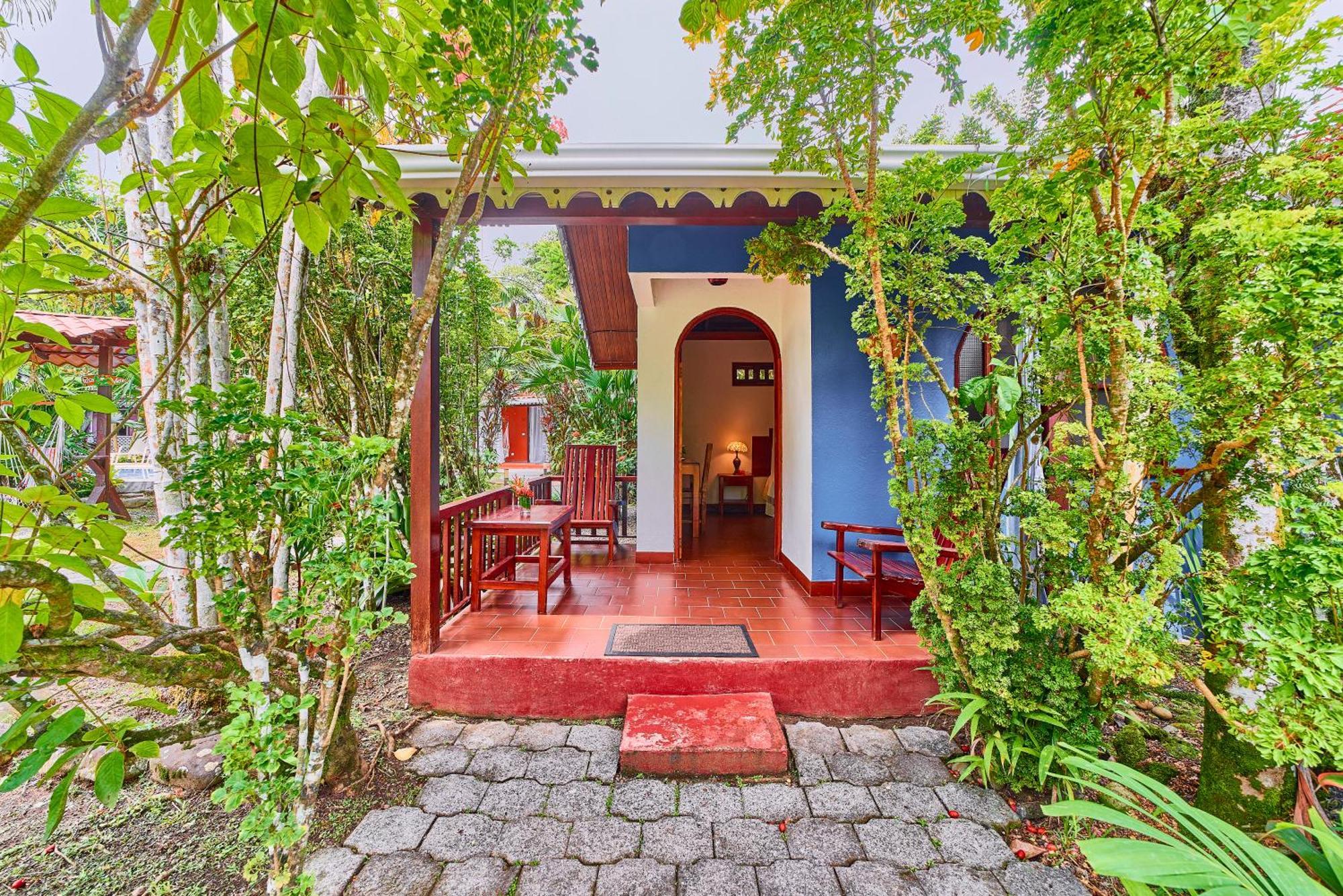 Hotel El Encanto Cahuita Exterior photo